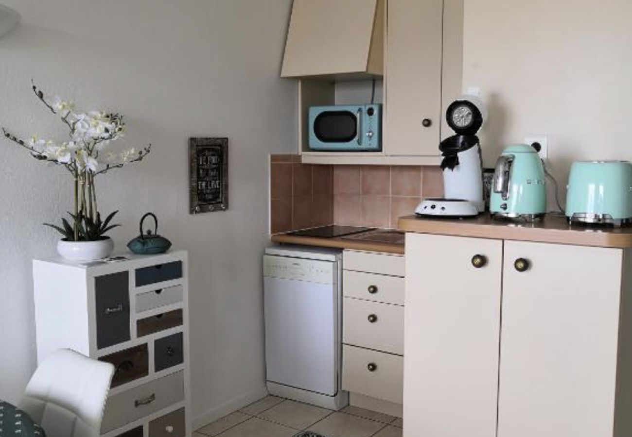 Studio in Quiberon - Studio Cabine Face Piscine